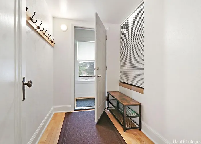 Flat On Hamilton Court Apartment Waukegan
